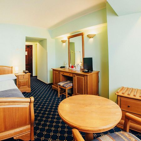 Best Western Bucovina Club De Munte Gura Humorului Exterior photo