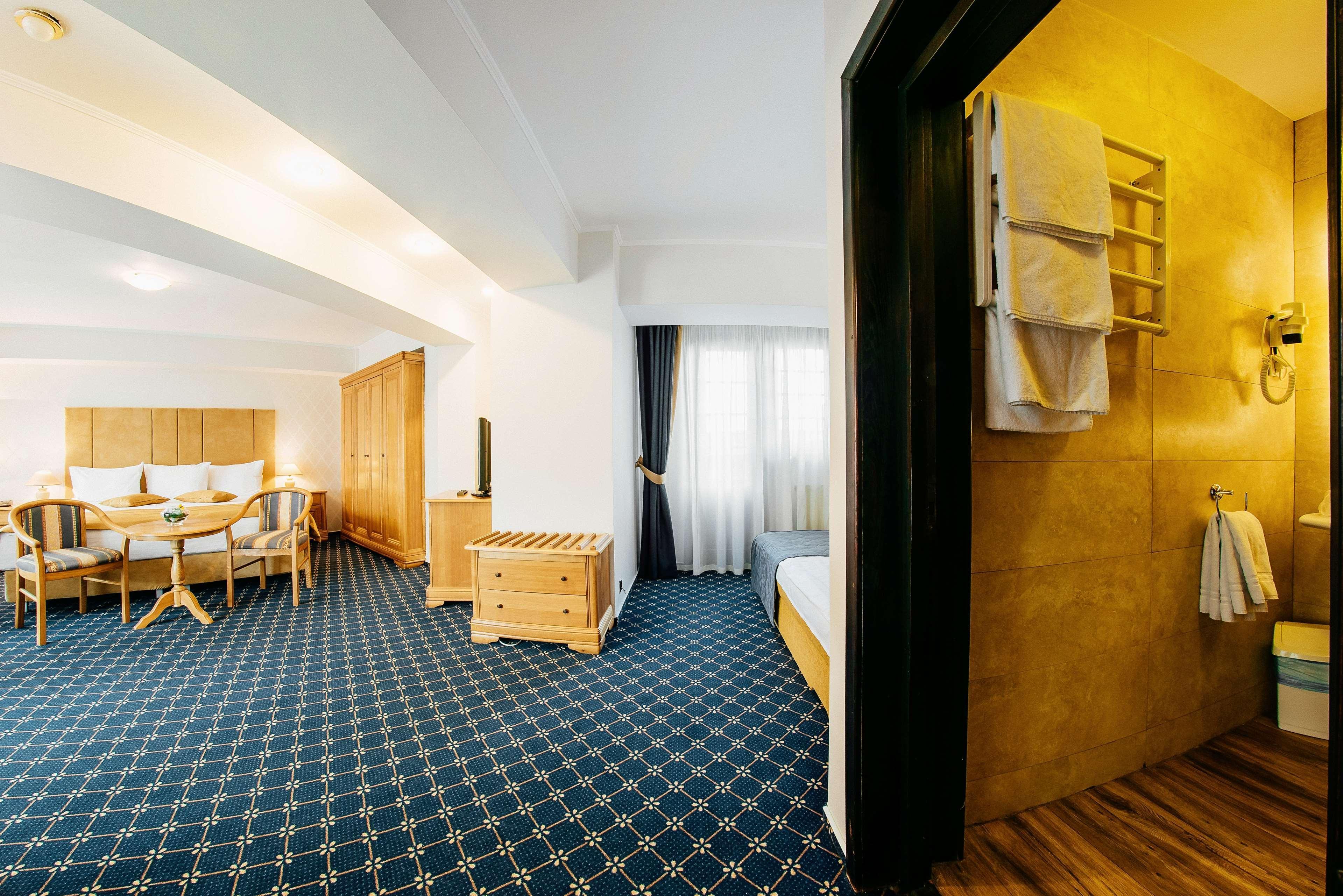 Best Western Bucovina Club De Munte Gura Humorului Exterior photo