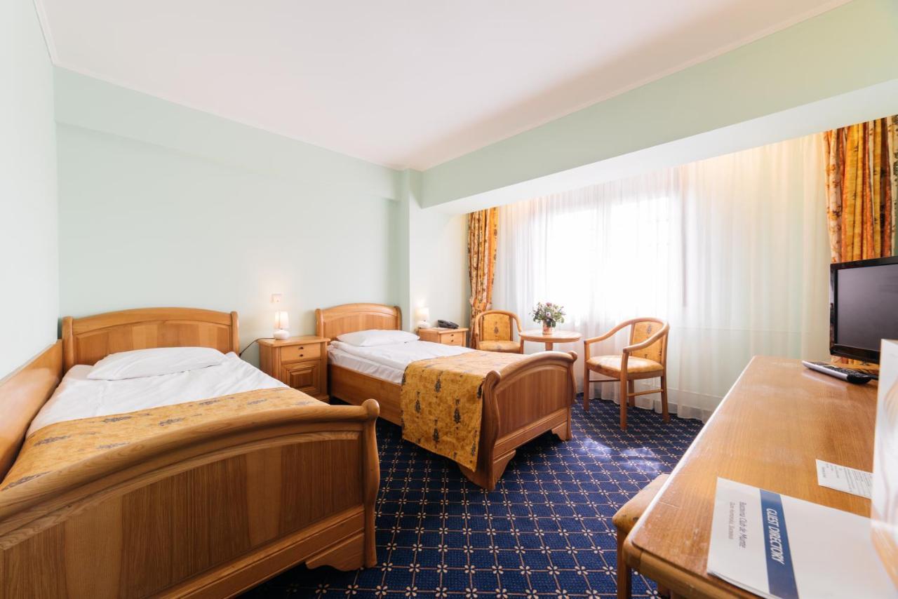 Best Western Bucovina Club De Munte Gura Humorului Exterior photo