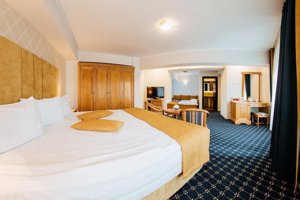 Best Western Bucovina Club De Munte Gura Humorului Exterior photo